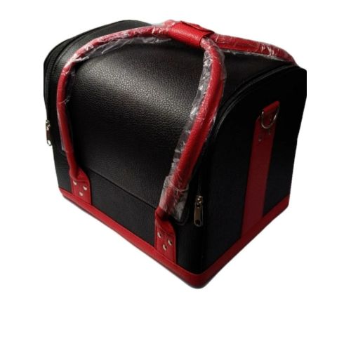 Чемодан для косметики кожзам, черный