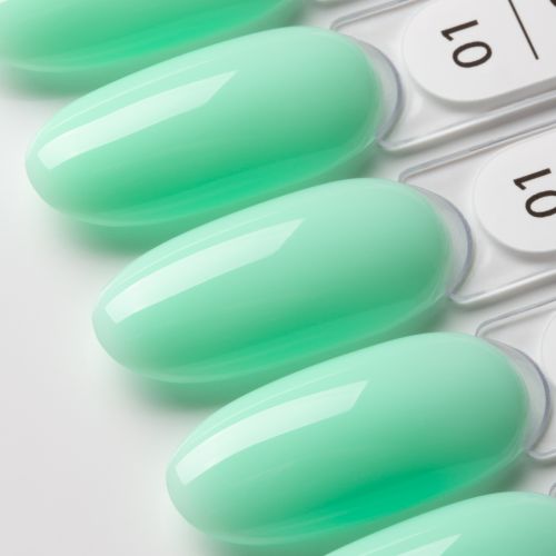 Couture Colour Shade Base Coat № 01 (мятный), 9 мл