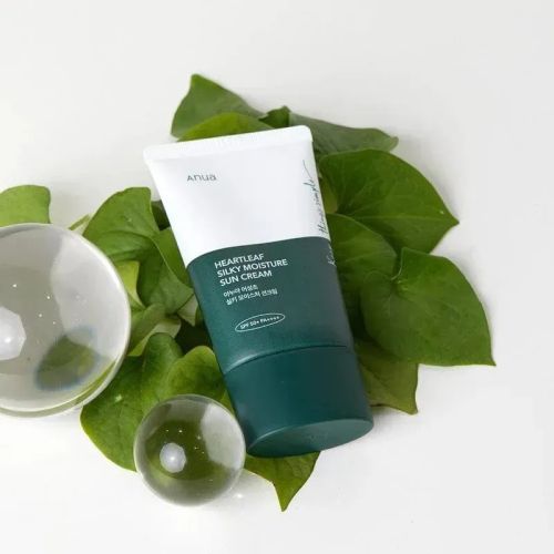 Солнцезащитный крем с экстрактом хауттюйнии ANUA Heartleaf Silky Moisture Sun Cream SPF50+ PA++++ 50ml