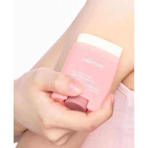 Матувальний сонцезахисний стік для обличчя Celimax Oil Control Mattifying Sun Stick, SPF 50+ PA++++, для контролю жирності шкіри, 19 г