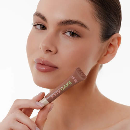 Блиск для губ LIPSS Lipper Kyiv Cake Lip Gloss 8 мл