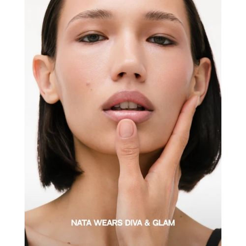 Олівець для губ UNICO LIP PENCIL DIVA with peptides 