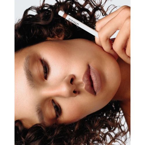 Олівець для губ UNICO LIP PENCIL IDOL with peptides 