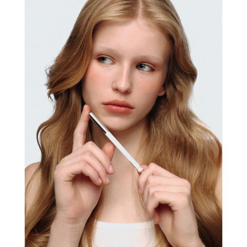Олівець для губ UNICO LIP PENCIL NAKED with peptides 