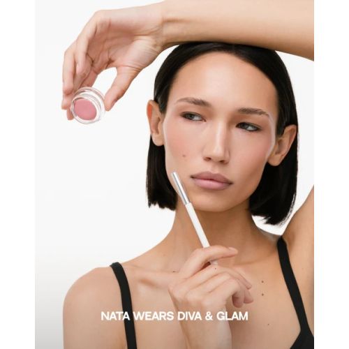 Карандаш для губ UNICO LIP PENCIL DIVA with peptides 