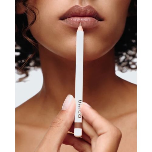 Карандаш для губ UNICO LIP PENCIL IDOL with peptides