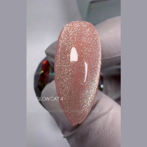 SAGA Гель лак GLOW CAT №04, 9мл