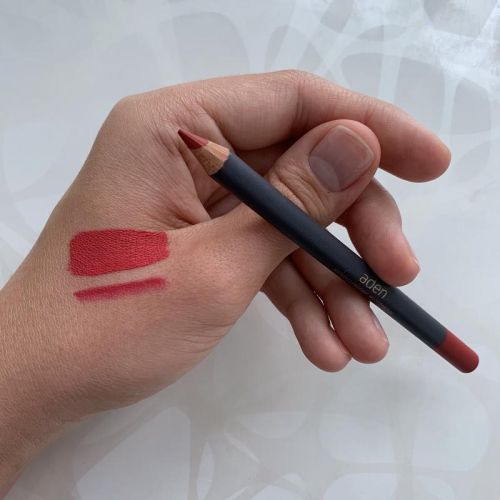 Карандаш для губ Aden Lipliner Pencil 49 RASPBERRY